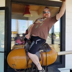 Meet your Posher, Cole